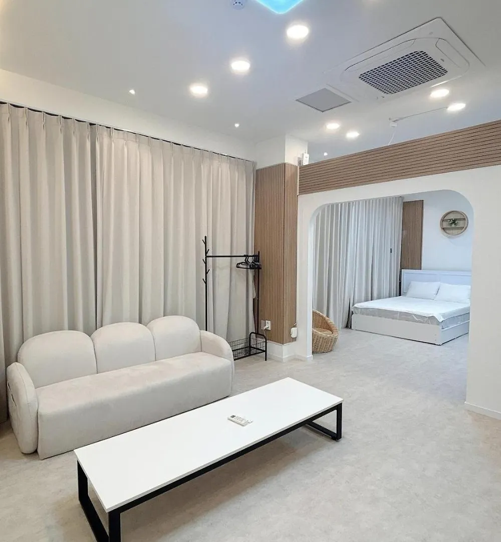 Yeongjongdo Masiran Bay Pension Incheon 3*,