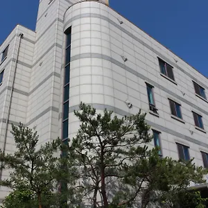호텔 파크우드 에어포트